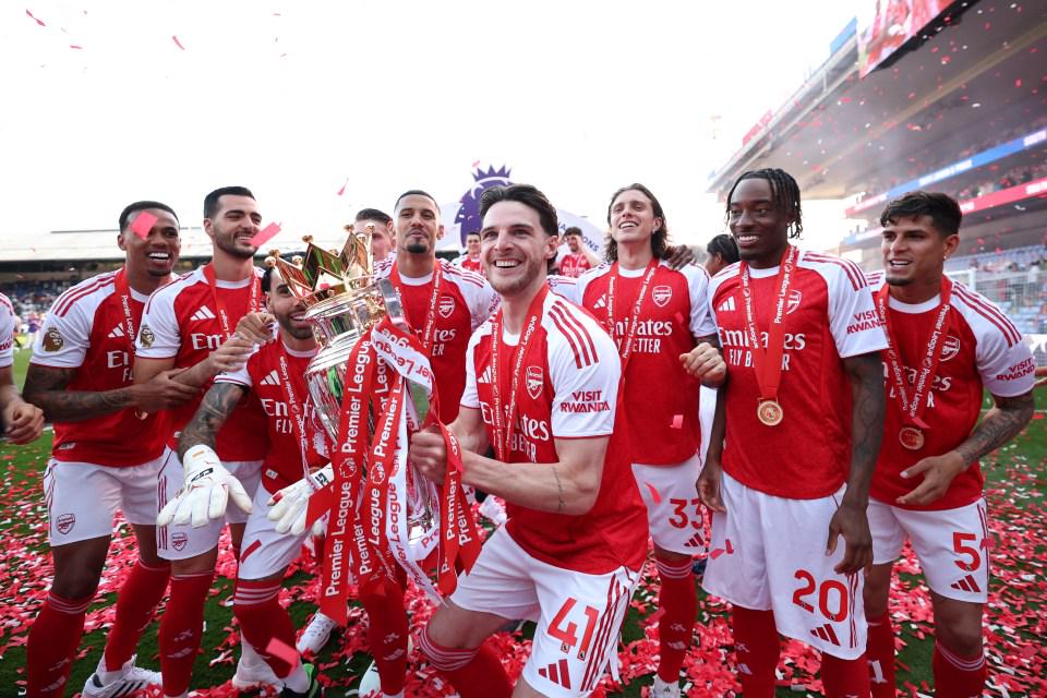 Góc Nhìn NN88: Merson: Liverpool mới là đối thủ tranh ngôi lớn nhất của Arsenal