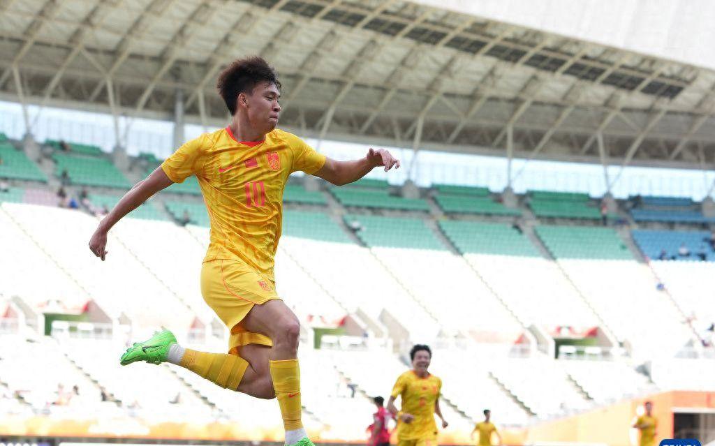 Góc Nhìn NN88: Thua mà vẫn vinh! Trọng tài xử lý gây tranh cãi, báo Hàn bị tát