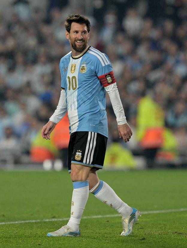 Góc Nhìn NN88: Trận chia tay, Messi một mình góp công 3 bàn; trung vệ thép phá thế